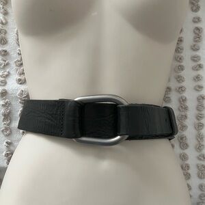 Brave 100% Black Leather Waist Belt Silvertone D Ring Boho Retro Hippie Size S/M
